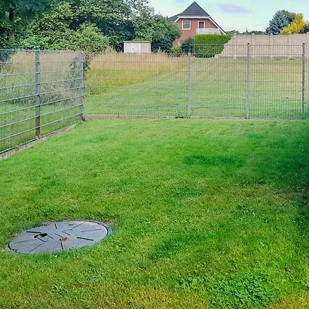 Holiday home 2 Bedroom Beautiful In Breesen Ot
