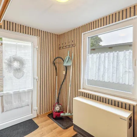 2 Bedroom Beautiful In Breesen Ot